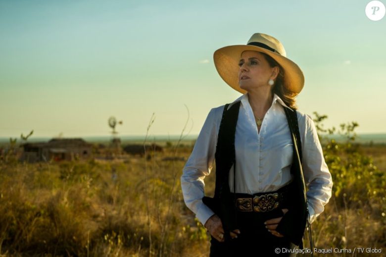 marieta-severo-70-anos-esbanja-beleza-em-o-outro-lado-do-paraiso